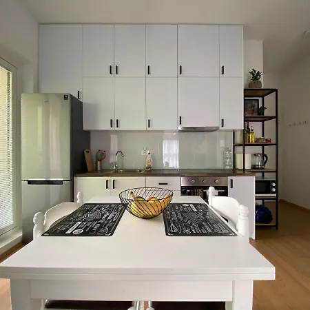 Cozy Apt In Mangalem21 Wifi/ac/netflix Apartment